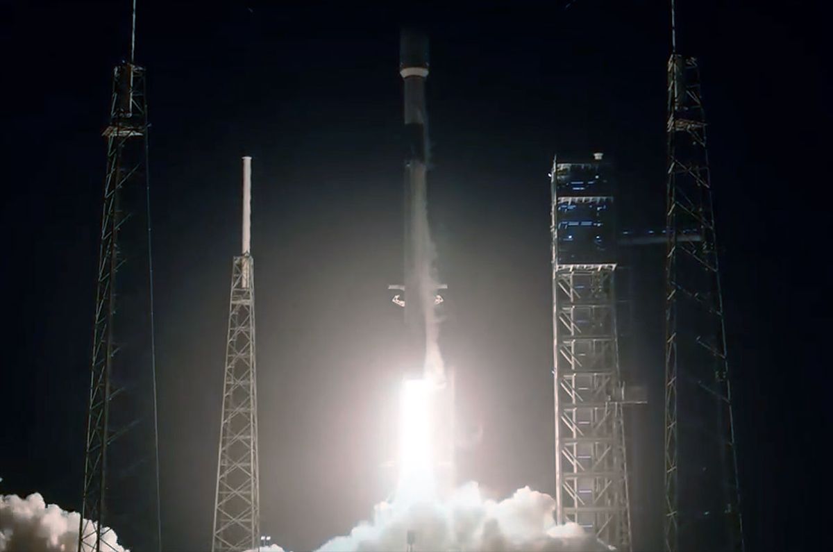 Double Takeoff: SpaceX Achieves Dual Launch Feat, Sending 45 Starlink